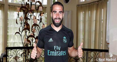 رسمياً.. كارفاخال يجدد تعاقده مع ريال مدريد لعام 2022